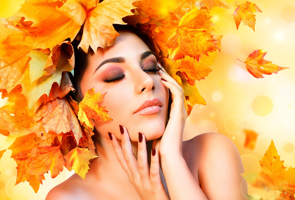 Manicure rigenerante con i colori dell'autunno
