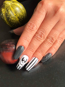 Nail art for Halloween
