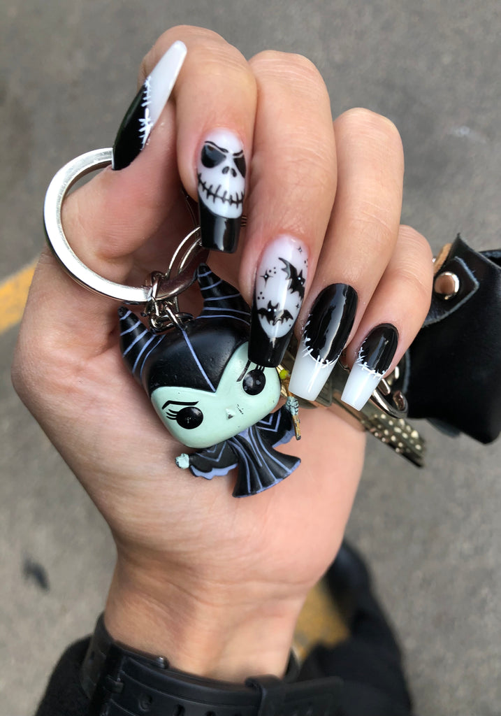 Manicure di Halloween: i colori e le nail art da indossare sulle unghie