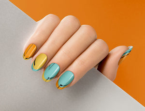 Nail art multicolor, la tendenza dell'estate